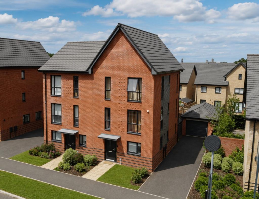 Property main image