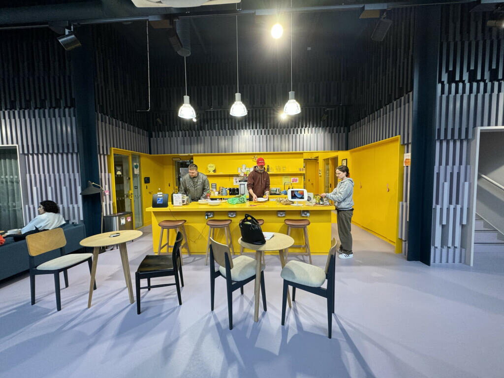 Retail Property (out Of Town)