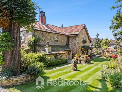 Property on Lodge Road, DN6 8EB