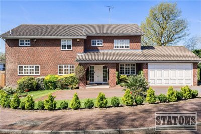 Property on Coombehurst Close, EN4 0JU