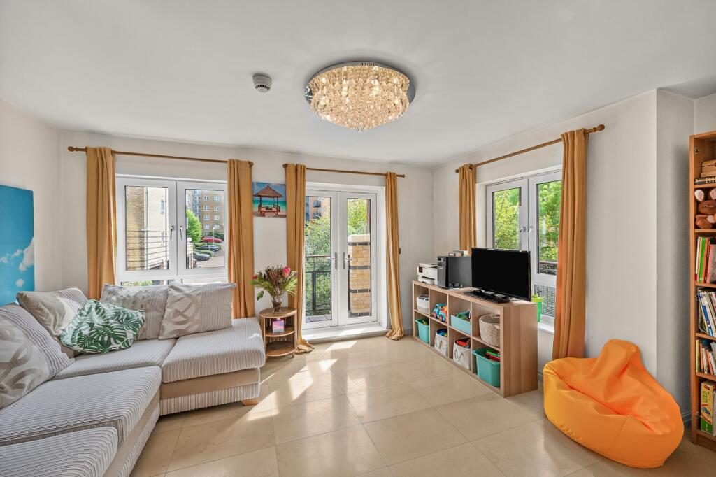 Property main image