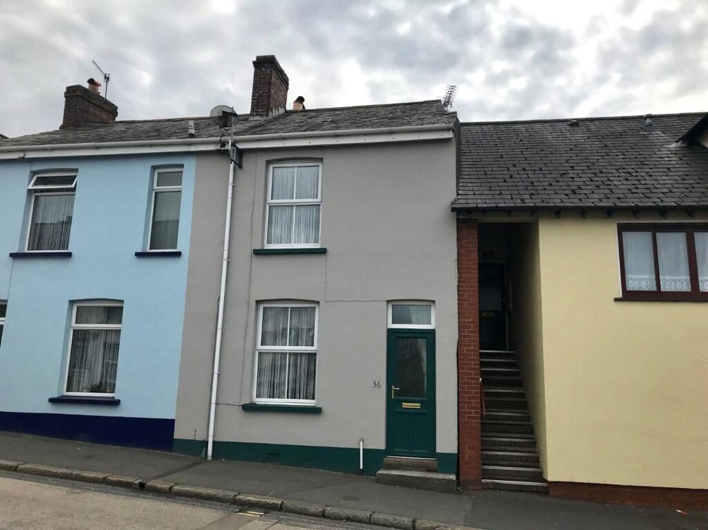 Property main image