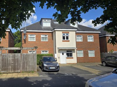 Property on Laurel Gardens, TW15 1HS