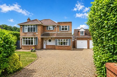 Property on Totternhoe Road, LU6 2AF