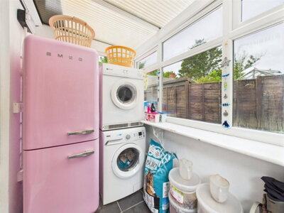 Property on EX23 9LX