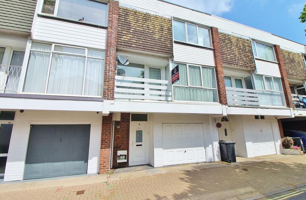 Terraced House