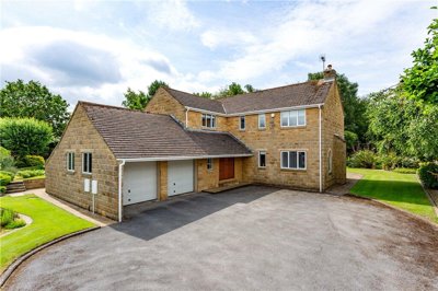 Property on Fern Croft, LS14 3JN