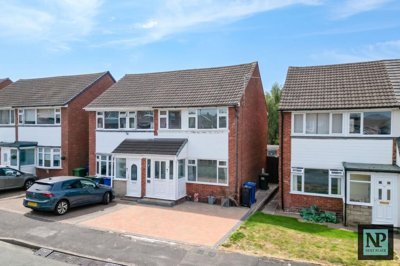 Property on Treasure Close, B77 3HS