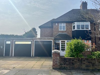 Property on Bonnington Avenue, L23 7YJ