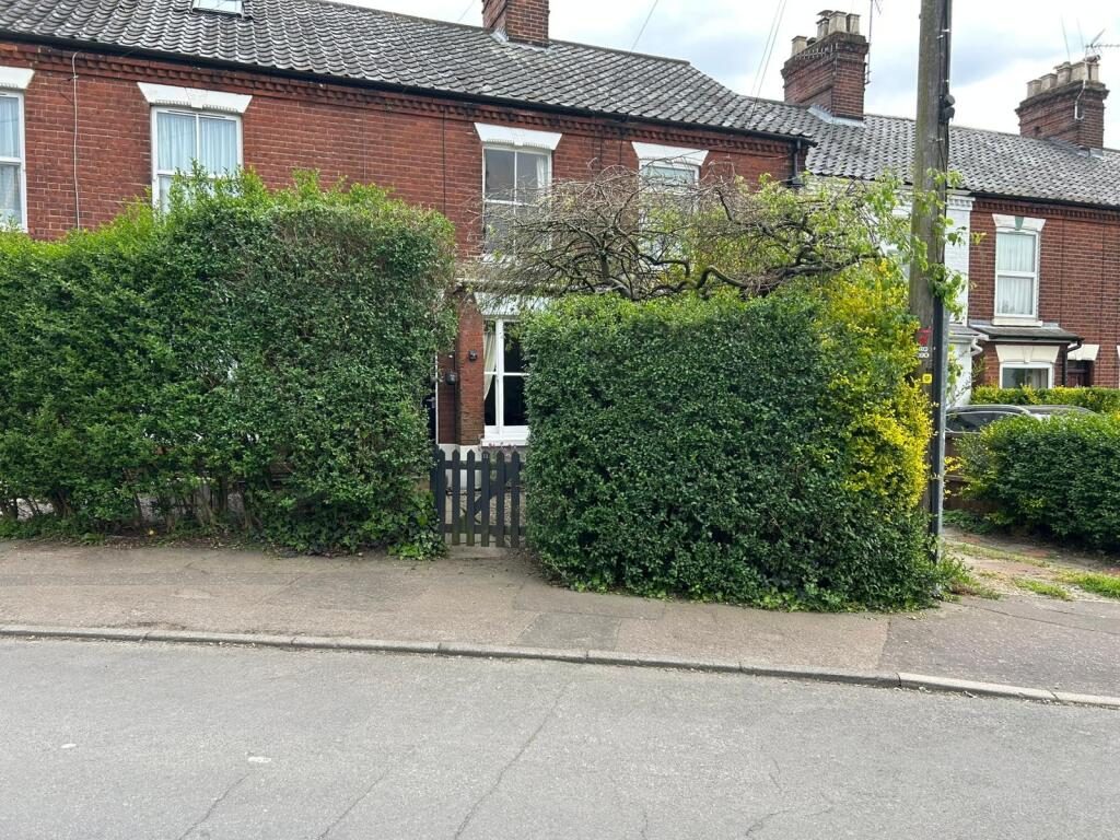 Terraced House
