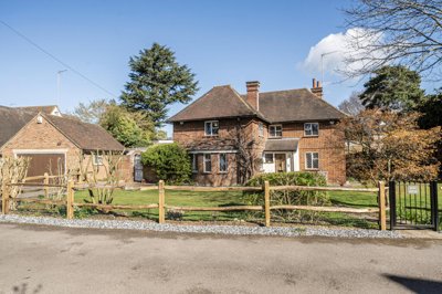 Property on Baconsmead, UB9 5AY