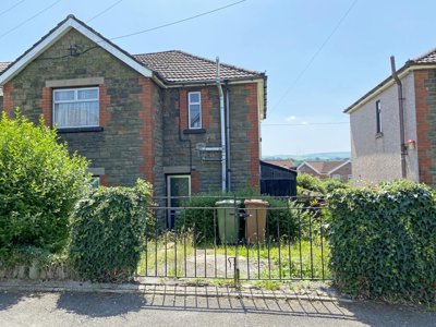 Property on Bryncelyn, CF46 6HN