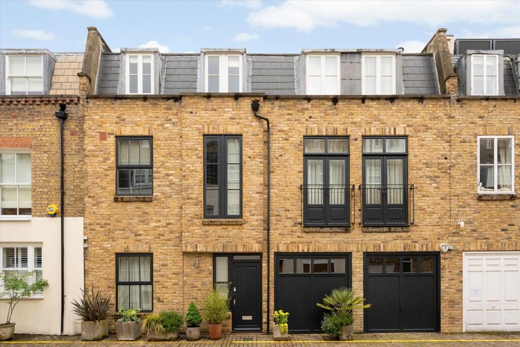 Terraced House