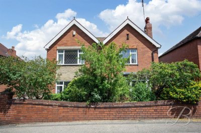 Property on St Edmunds Avenue, NG19 9JX