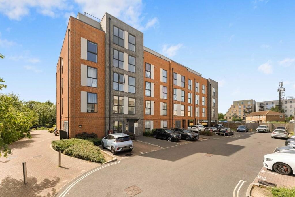 Property main image