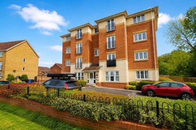 Property on Ladybower Way, HU7 3BZ