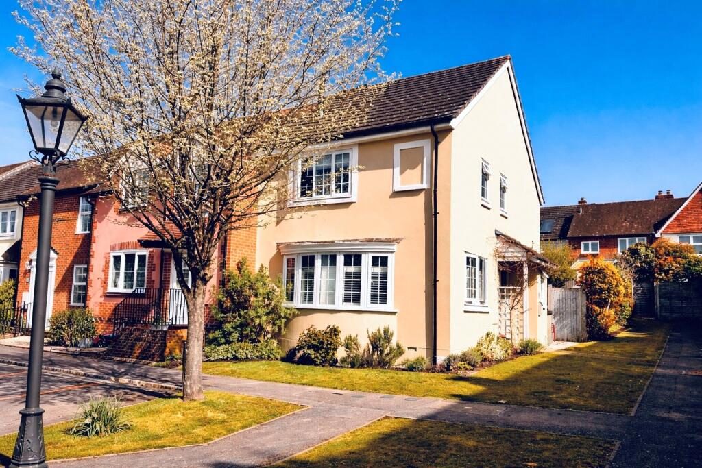 Terraced House