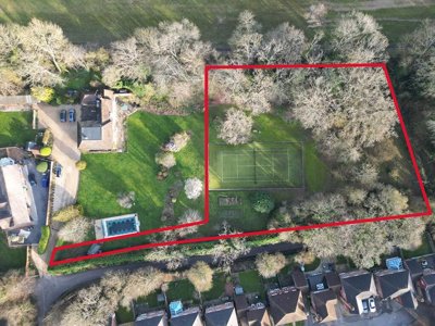 Property on Pyotts Hill, RG24 8AP