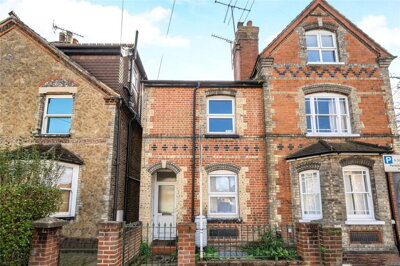 Property on Church Road, GU1 4NQ