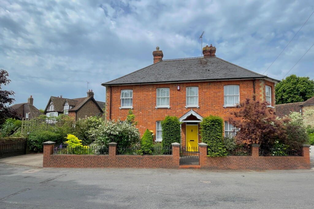 Property main image