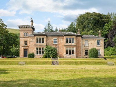 Property on G63 9AE