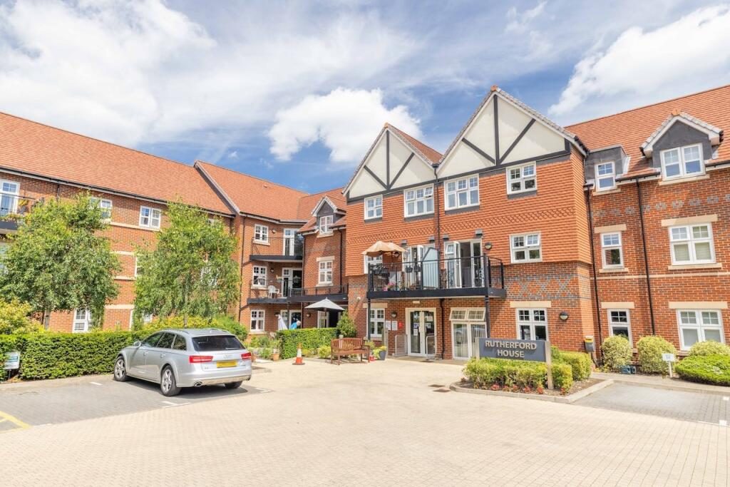 Property main image