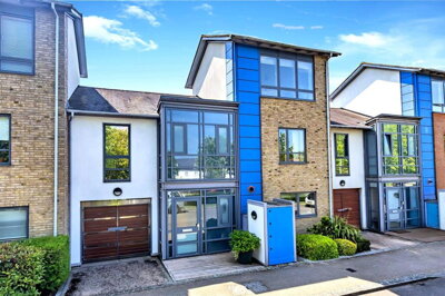 Property on St Nicholas Green, CM17 9LJ