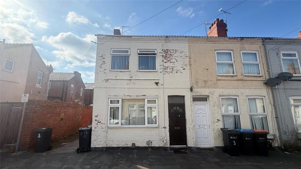 Terraced House