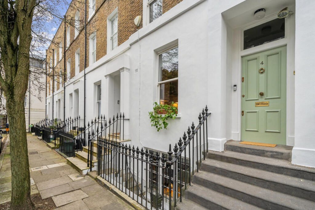 Terraced House