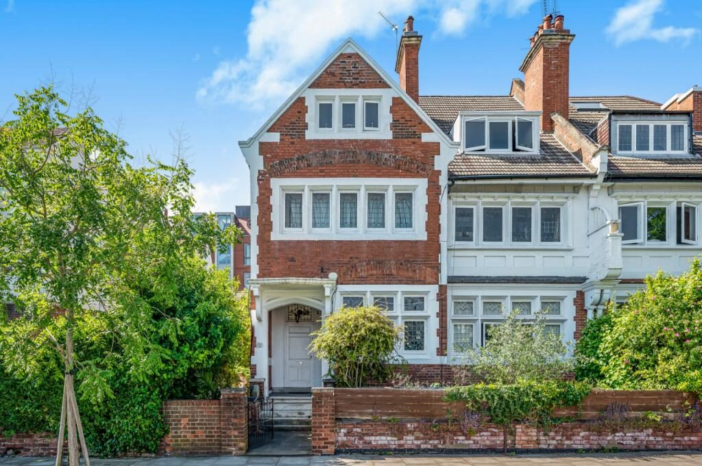 Property main image