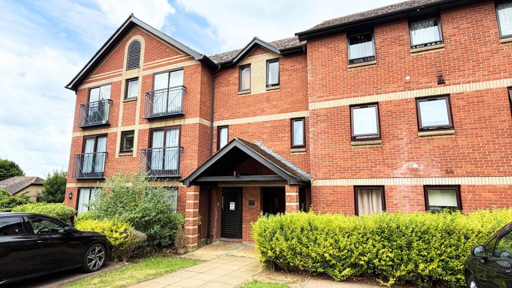 Property main image