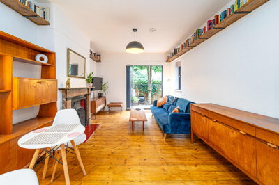 Property on Harberton Road, N19 3JR