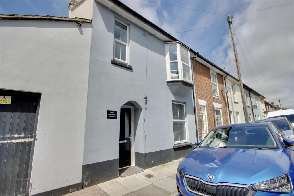 Terraced House