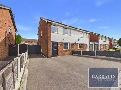 Property on Shearwater Road, SK2 5XB