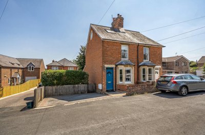 Property on Prospect Road, RG17 0JL
