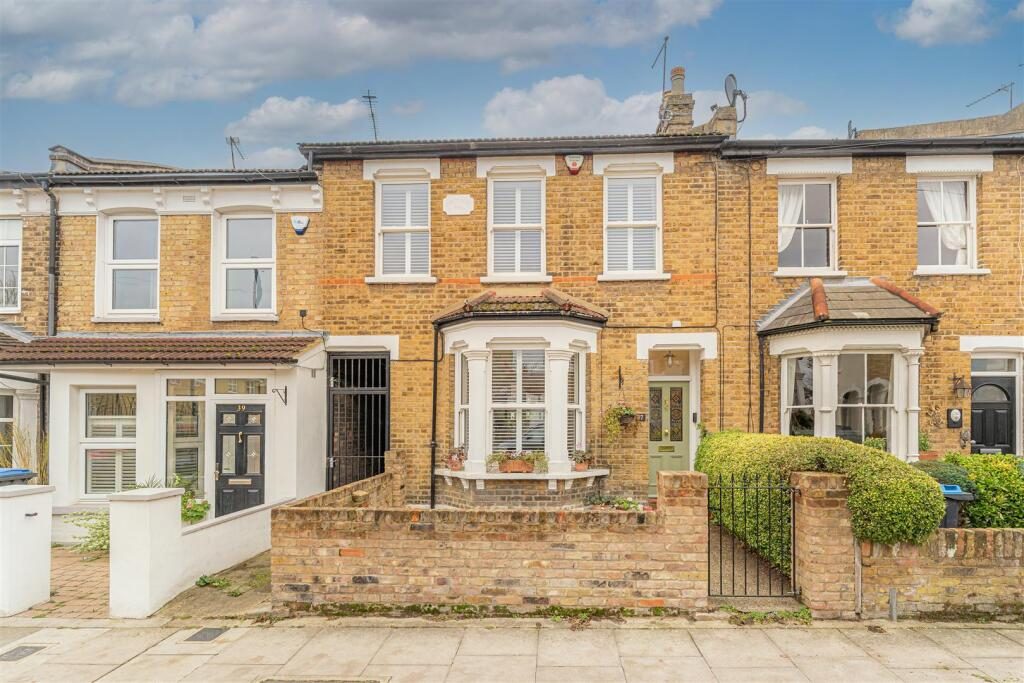 Terraced House