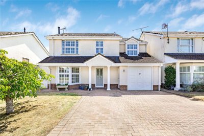 Property on Ridgeway, RG10 8AS