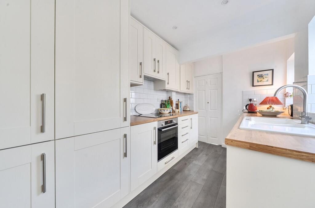 Terraced House