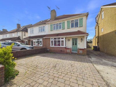 Property on Eastern Avenue, BN43 6PE