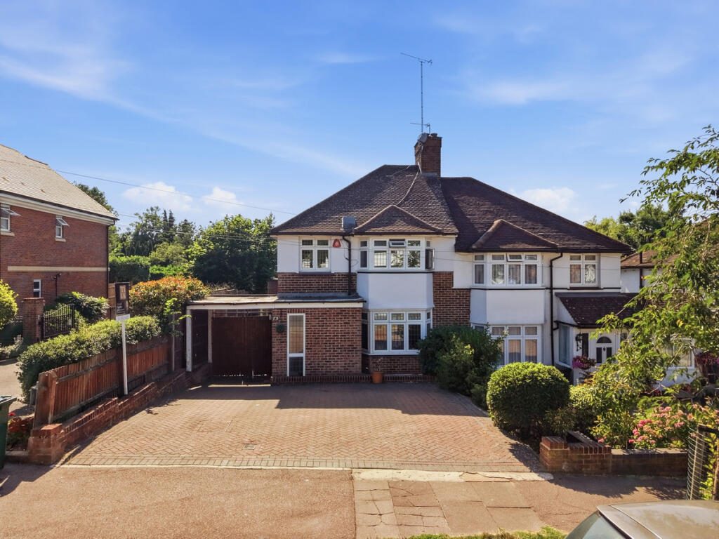 Property main image