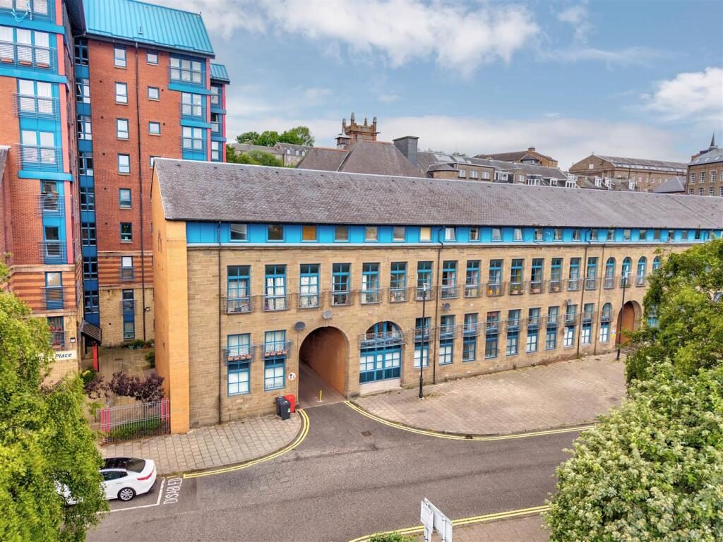 Property main image