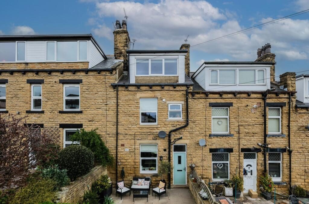 Terraced House