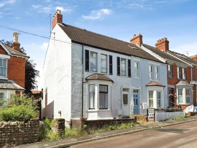 Property on Alexandra Road, BA21 5AL
