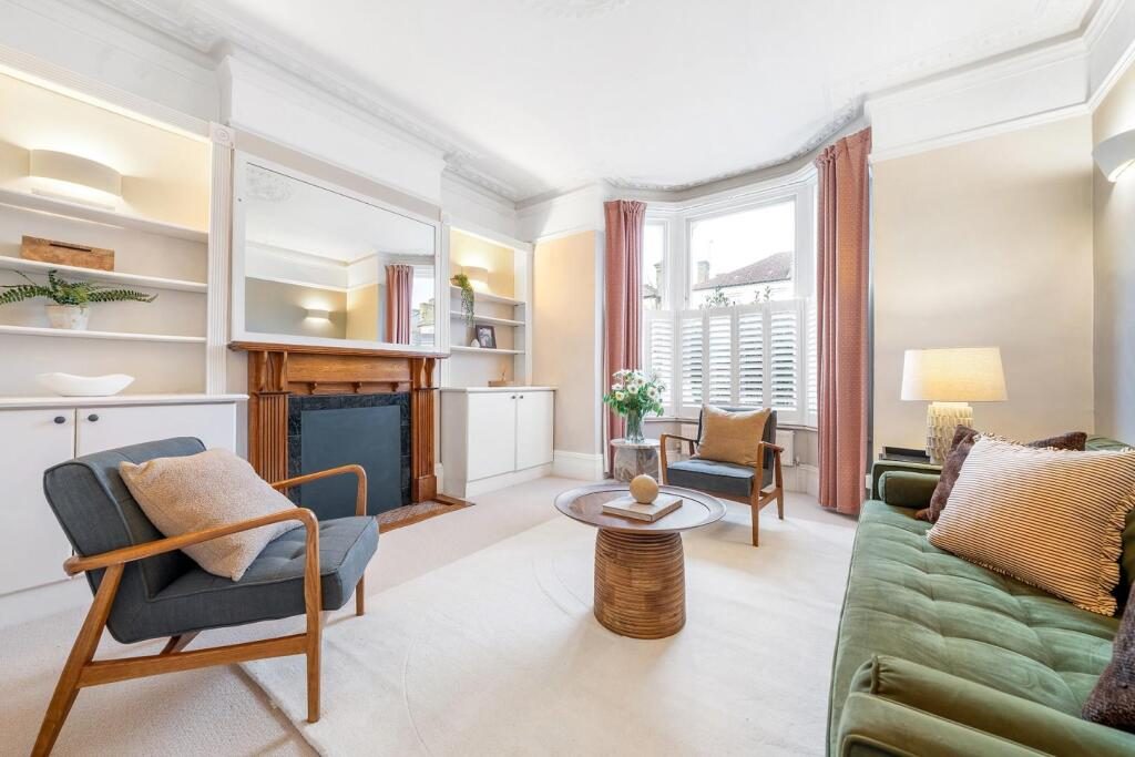 Property main image