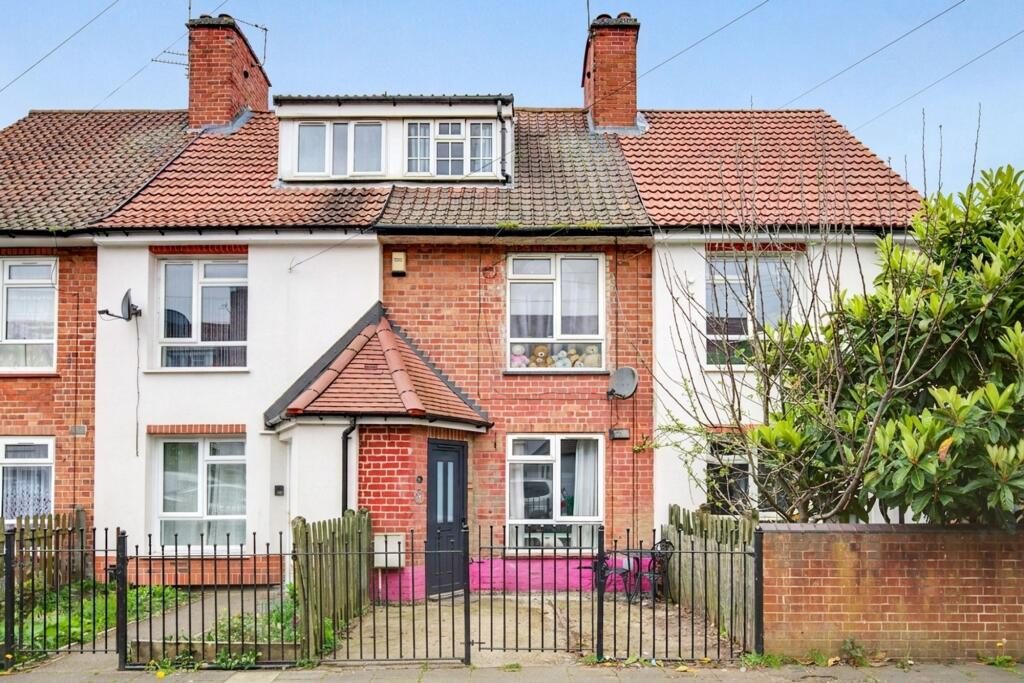 Terraced House