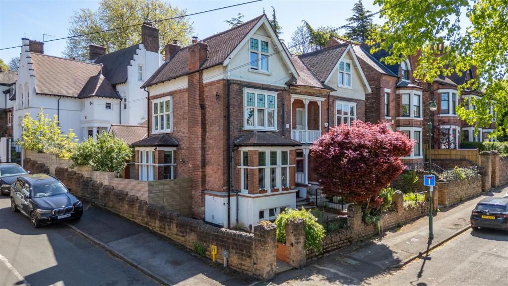 Detached House
