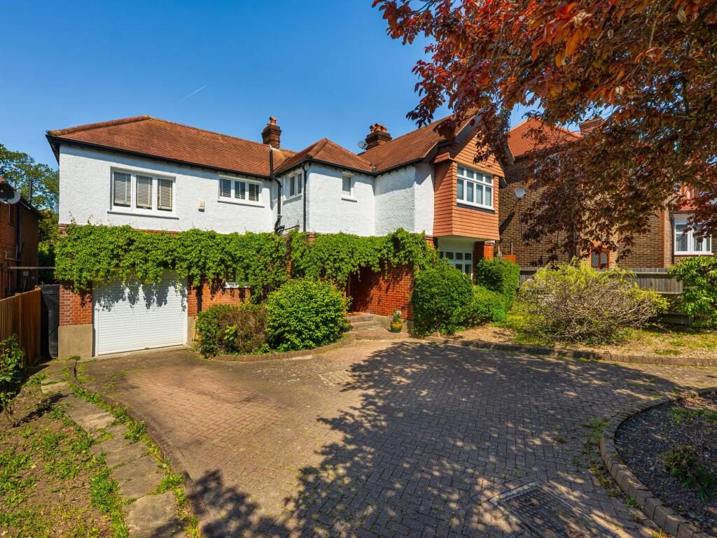Property main image