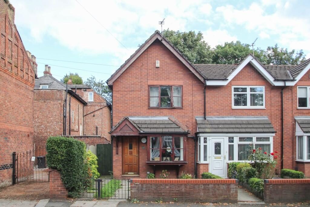 Property main image