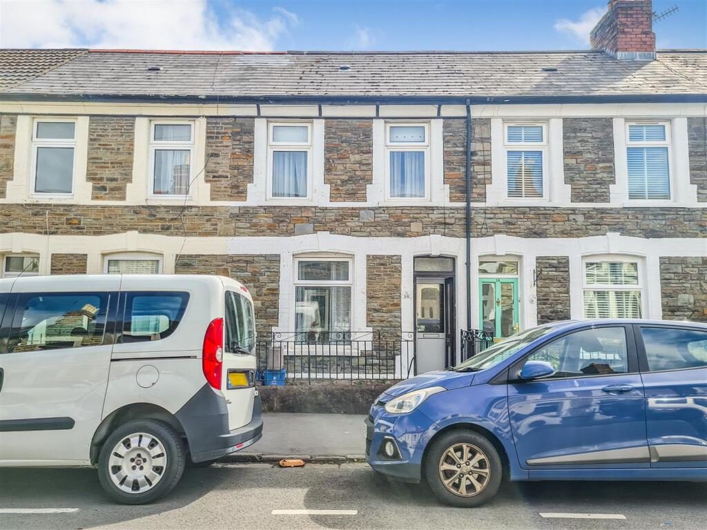 Terraced House