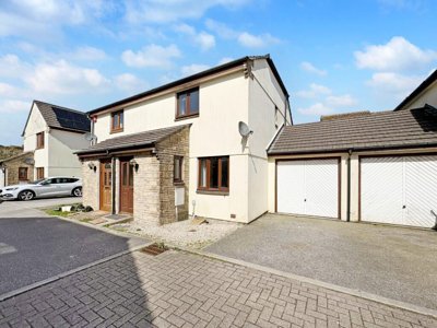 Property on Park An Harvey, TR13 8SS